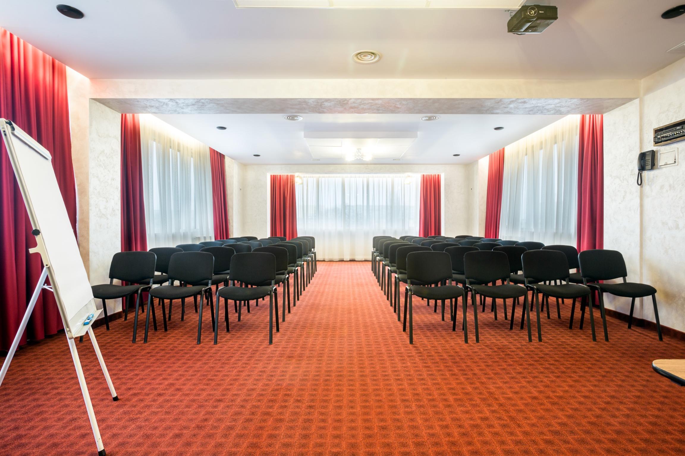 Hotel Inter Business 4*
