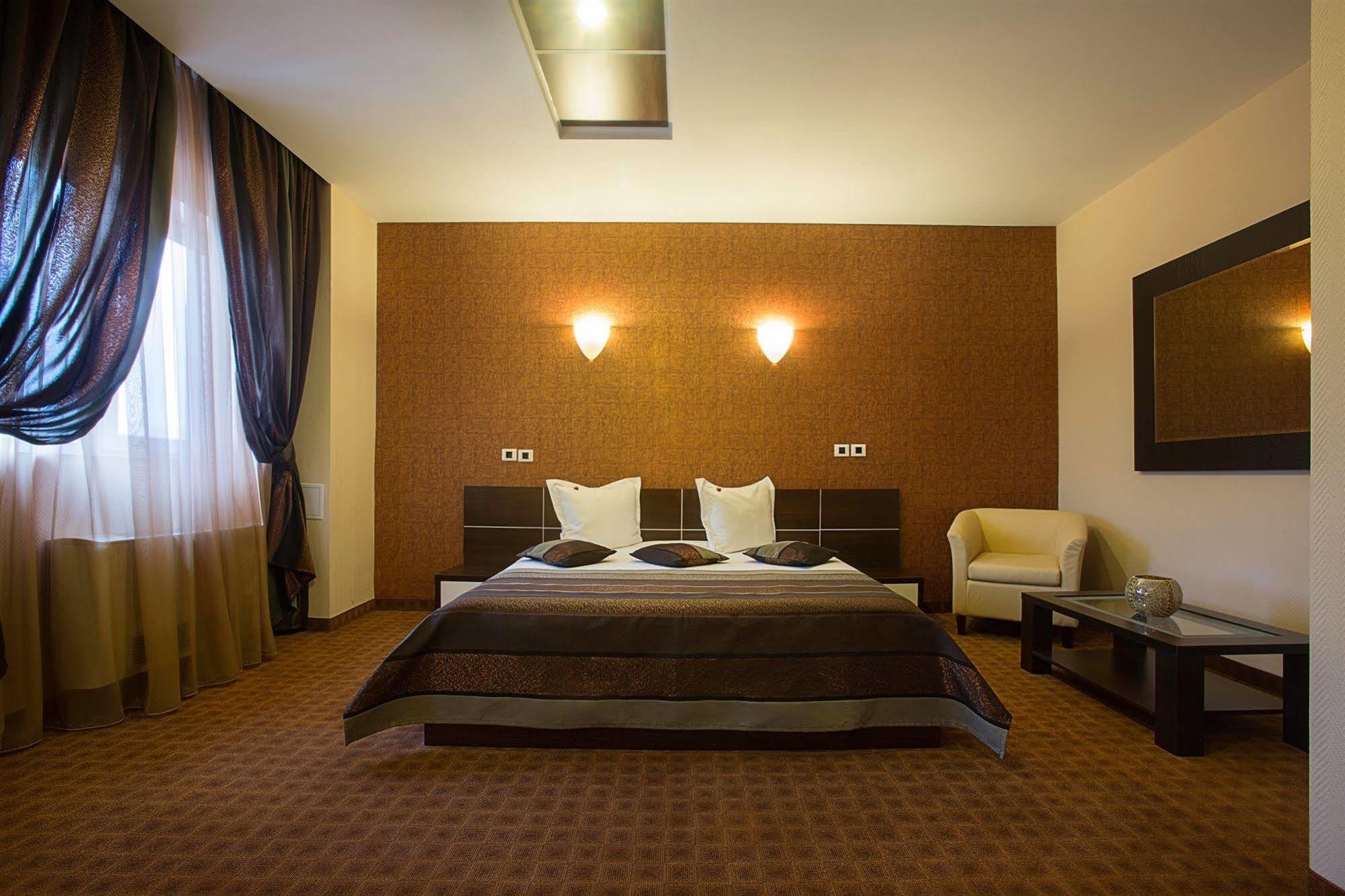 Hotel Inter Business 4*