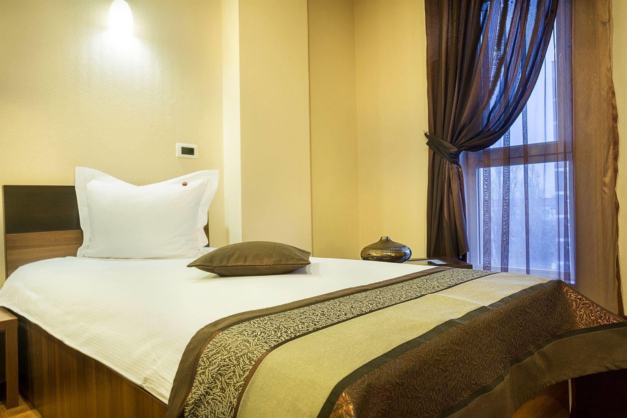 Hotel Inter Business Bucharest
